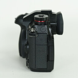 Panasonic LUMIX DC-G9 PRO