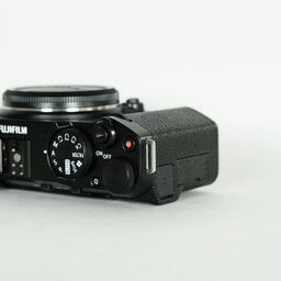 FUJIFILM X-M5
