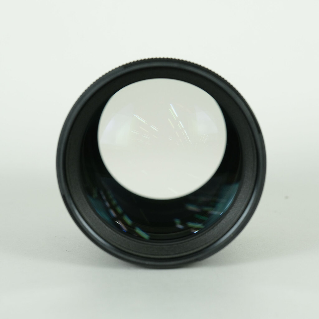 SONY FE 135mm F1.8 GM SEL135F18GMの出品 | ONE SCENE（ワンシーン）
