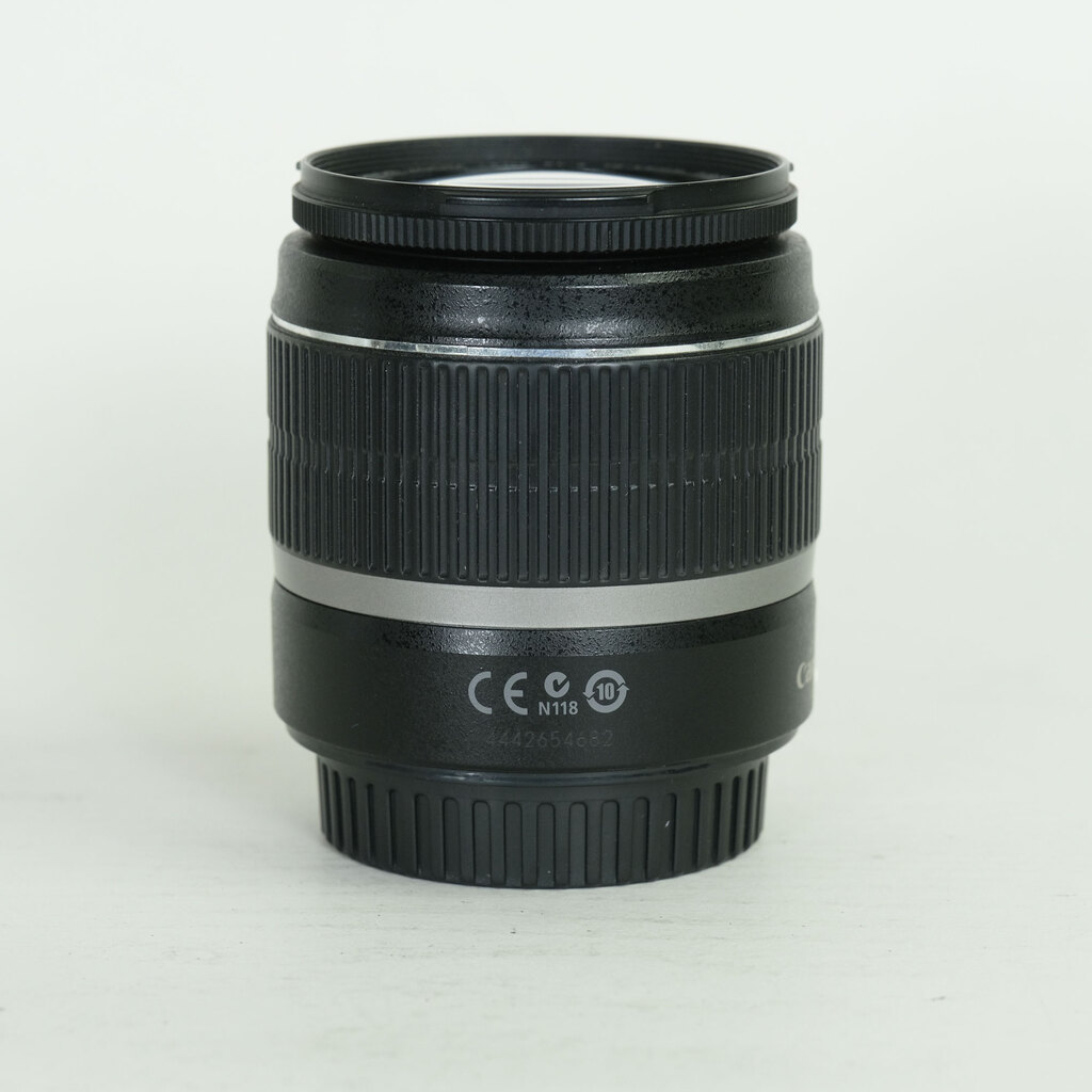 Canon EF-S18-55mm F3.5-5.6 IS
