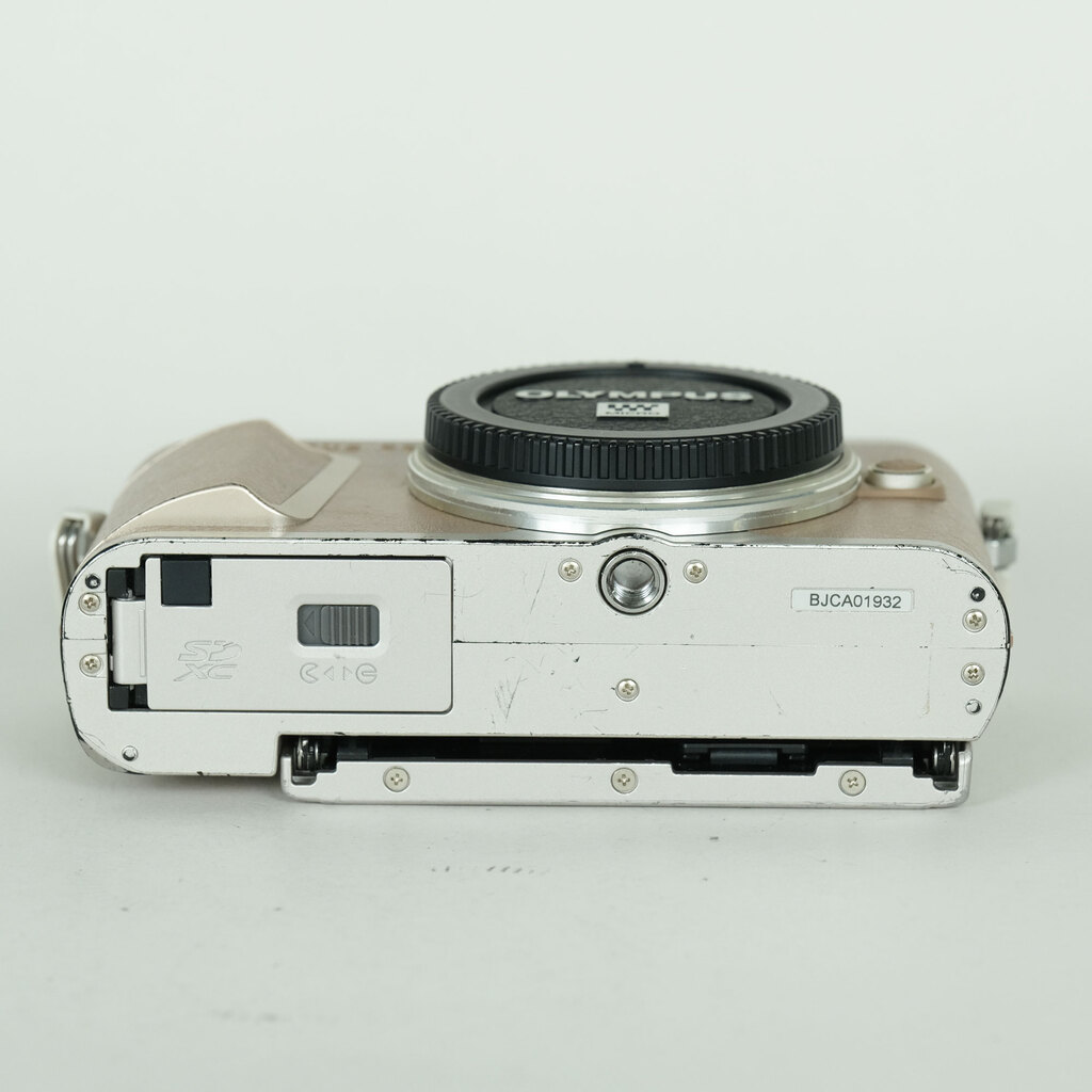 OLYMPUS PEN E-PL10の出品 | ONE SCENE（ワンシーン）