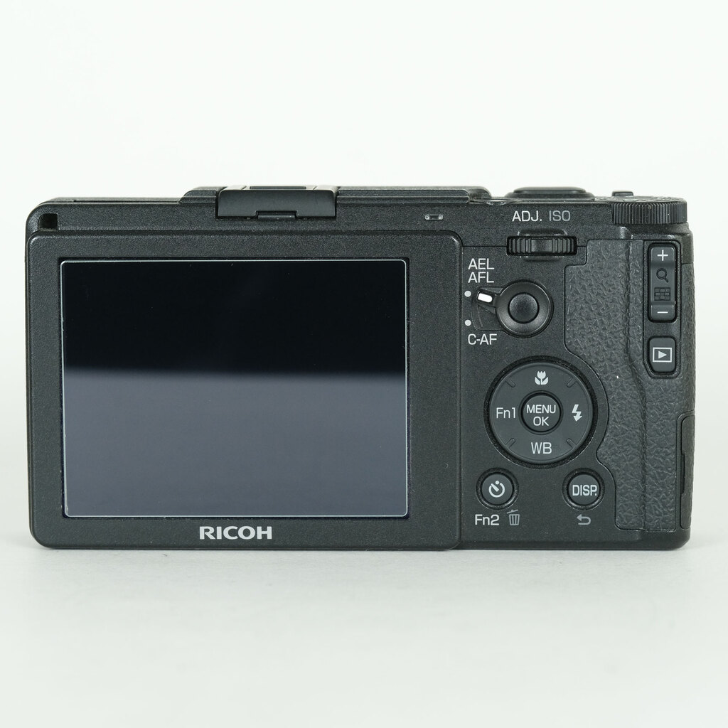 RICOH GR II