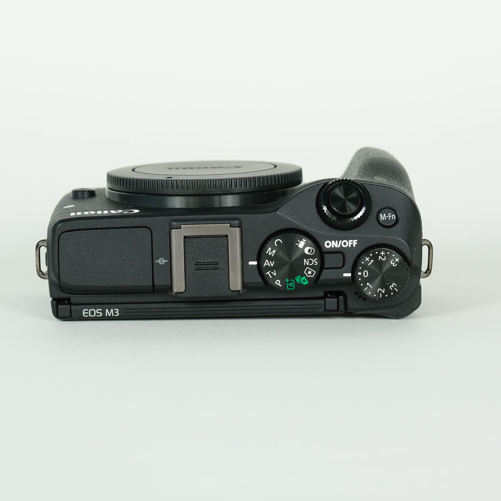 Canon EOS M3ボディ新品未使用 Canon EOS M3 ボディ ブラックの出品 | ONE SCENE（ワンシーン）