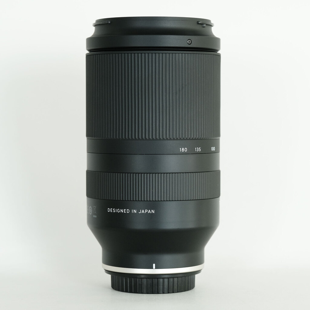 TAMRON 70-180mm F/2.8 Di III VXD (Model A056) [ ソニーE用 ]
