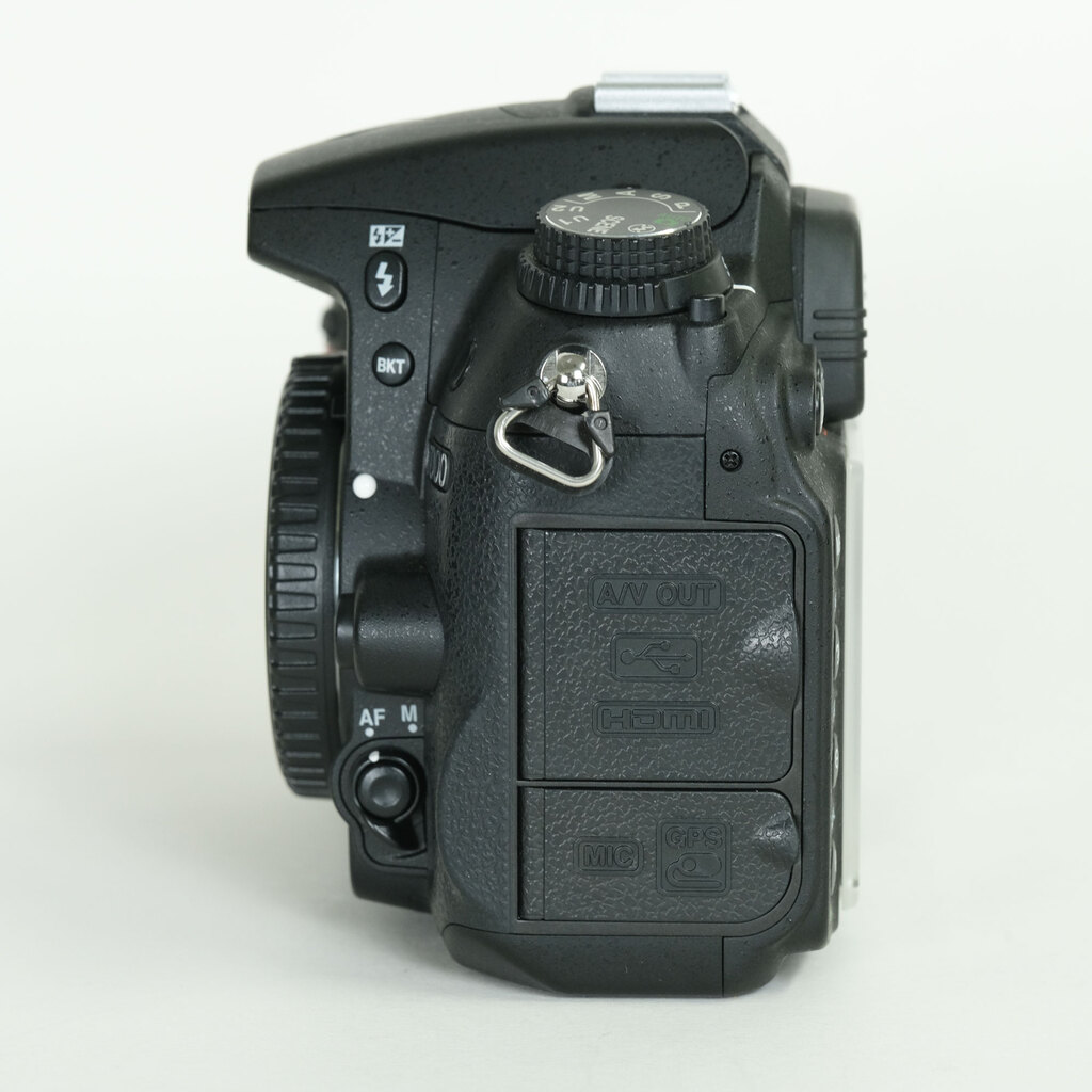 Nikon D7000