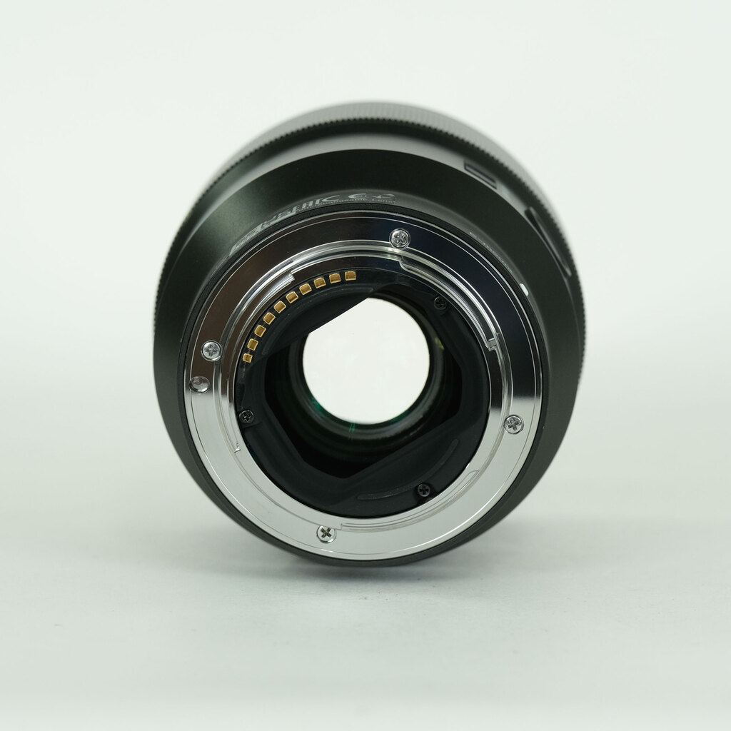 SONY FE 85mm F1.8 SEL85F18