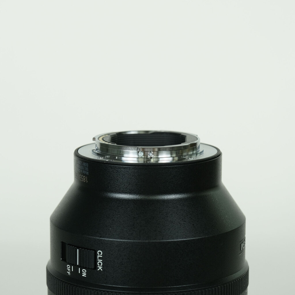 SONY FE 135mm F1.8 GM SEL135F18GMの出品 | ONE SCENE（ワンシーン）
