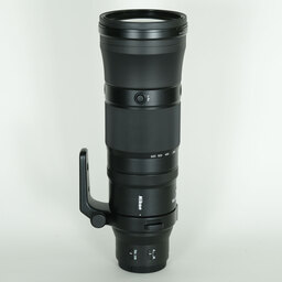 Nikon NIKKOR Z 180-600mm f/5.6-6.3 VR Nikon NIKKOR Z 180-600mm f/5.6-6.3 VR