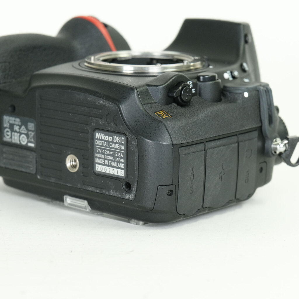 Nikon D810