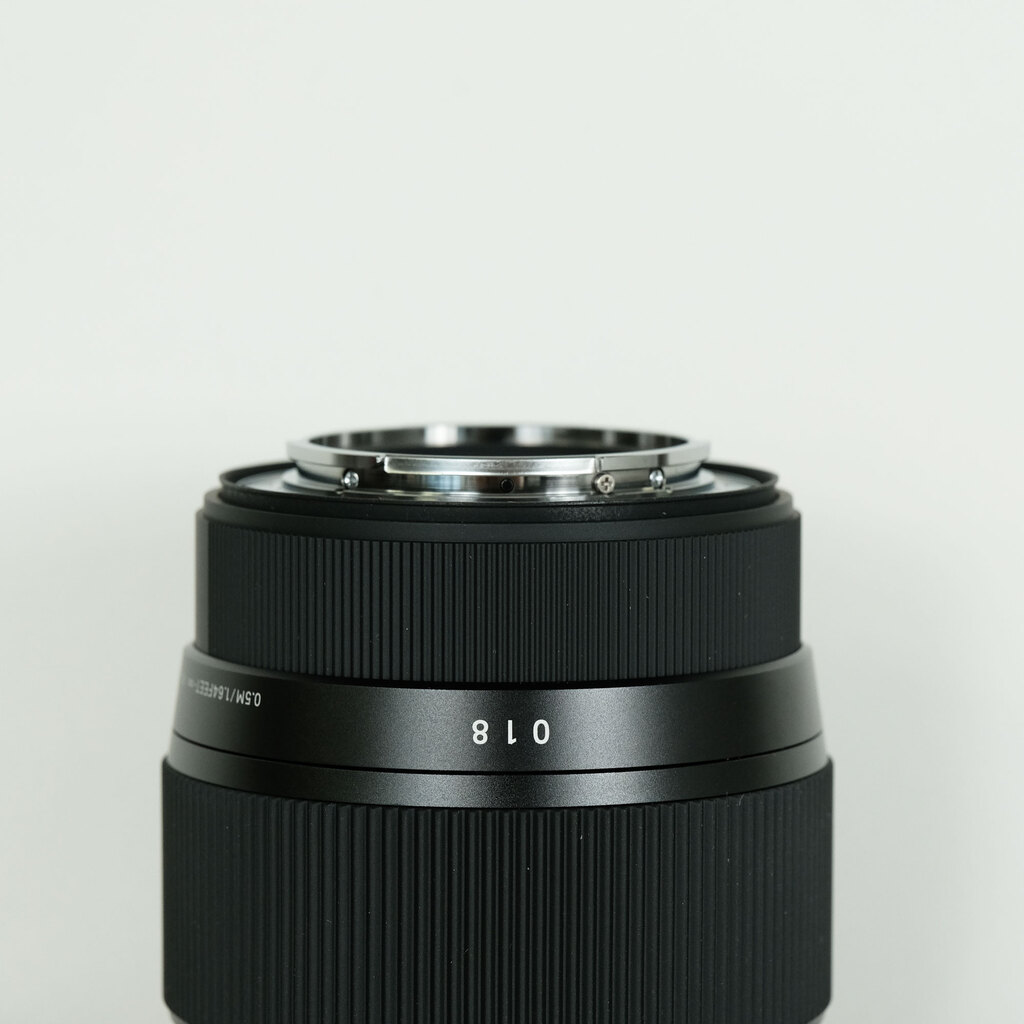 SIGMA 56mm F1.4 DC DN｜Contemporary [フジフイルムX用]