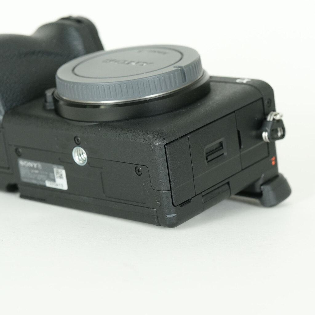 SONY α6700（ILCE-6700）