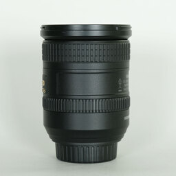 Nikon AF-S DX NIKKOR 18-200mm F3.5-5.6G ED VR II Nikon AF-S DX NIKKOR 18-200mm F3.5-5.6G ED VR II