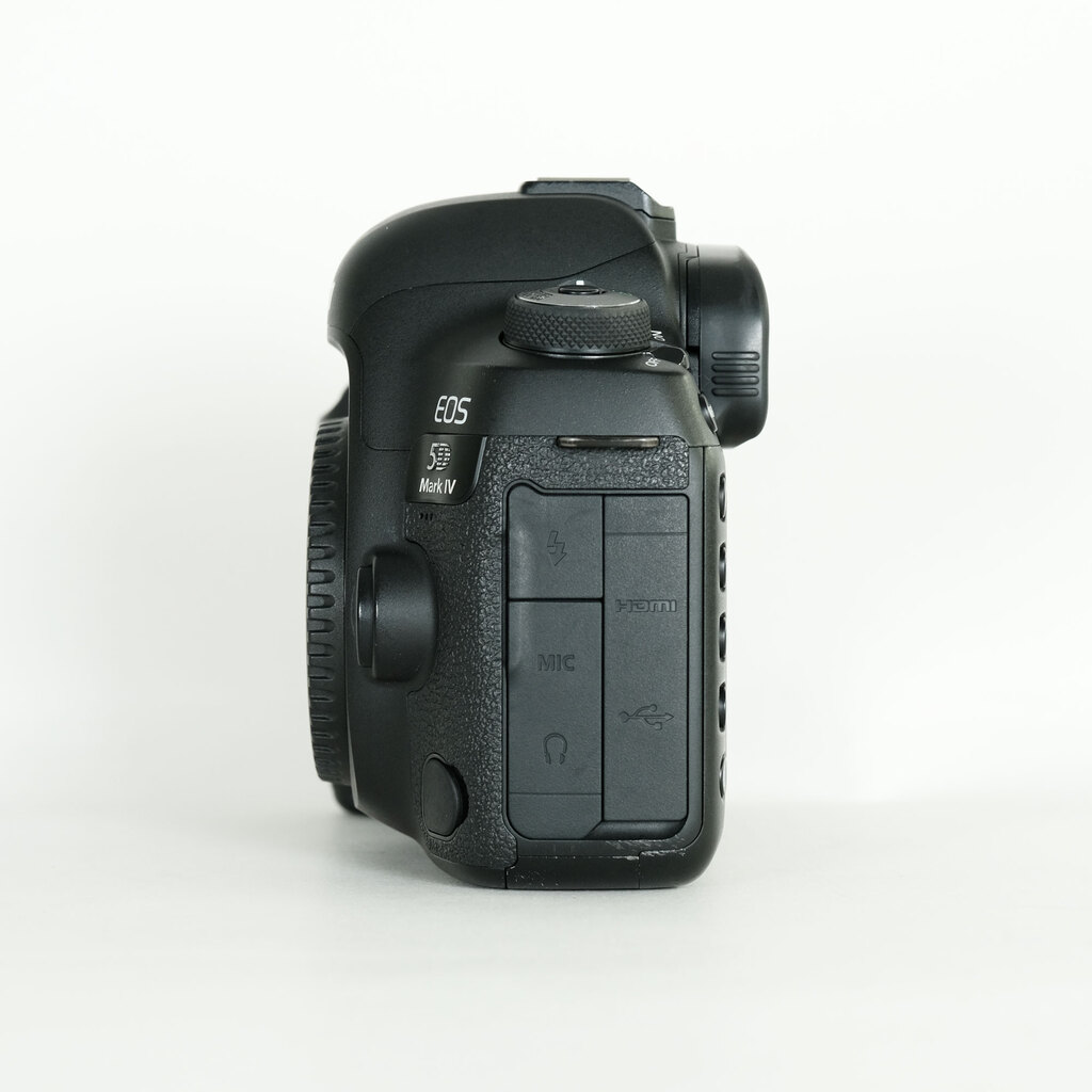 Canon EOS 5D Mark IV Canon EOS 5D Mark IV