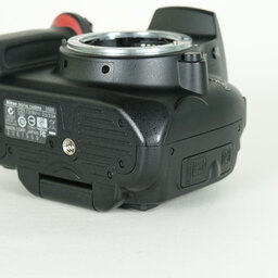 Nikon D5000 ボディ