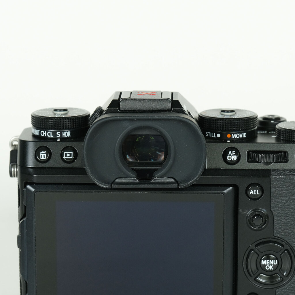 FUJIFILM X-T5 FUJIFILM X-T5