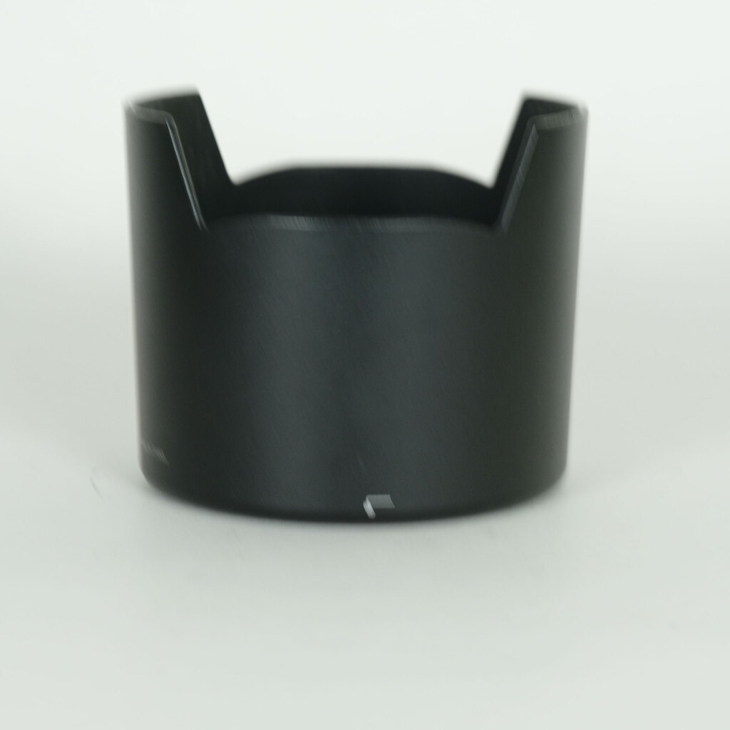 Nikon AF-S VR Micro-Nikkor 105mm f/2.8G IF-ED Nikon AF-S VR Micro-Nikkor 105mm f/2.8G IF-ED