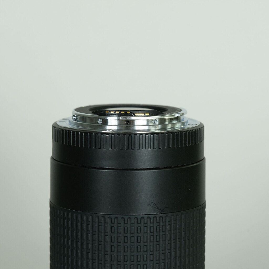 Canon EF75-300mm F4-5.6 III USM
