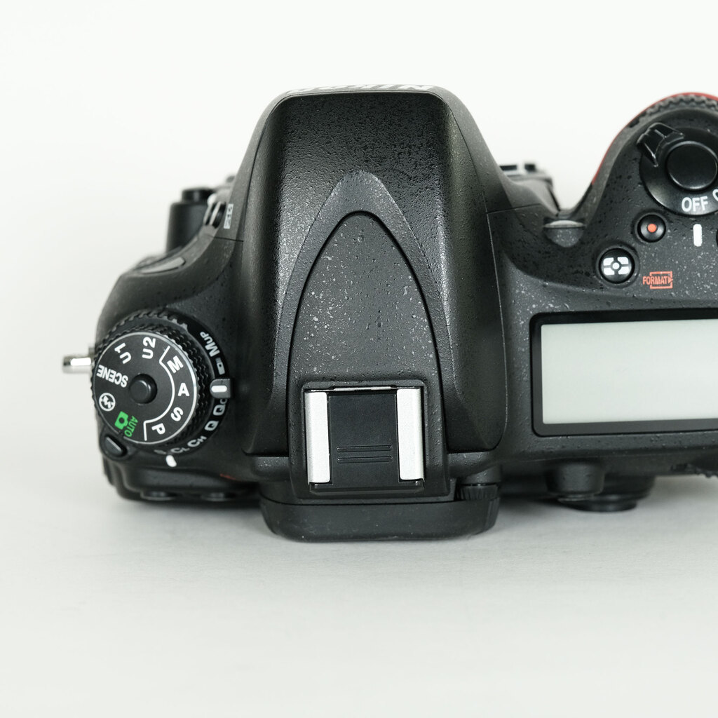 Nikon D610