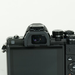 OLYMPUS OM-D E-M10 Mark II