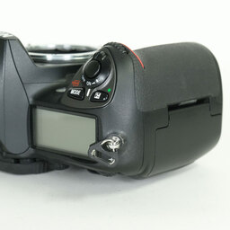 Nikon D200 ボディ