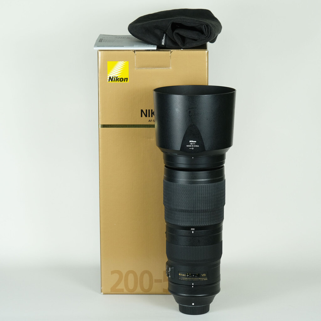 Nikon AF-S NIKKOR 200-500mm f/5.6E ED VRの出品 | ONE SCENE（ワン