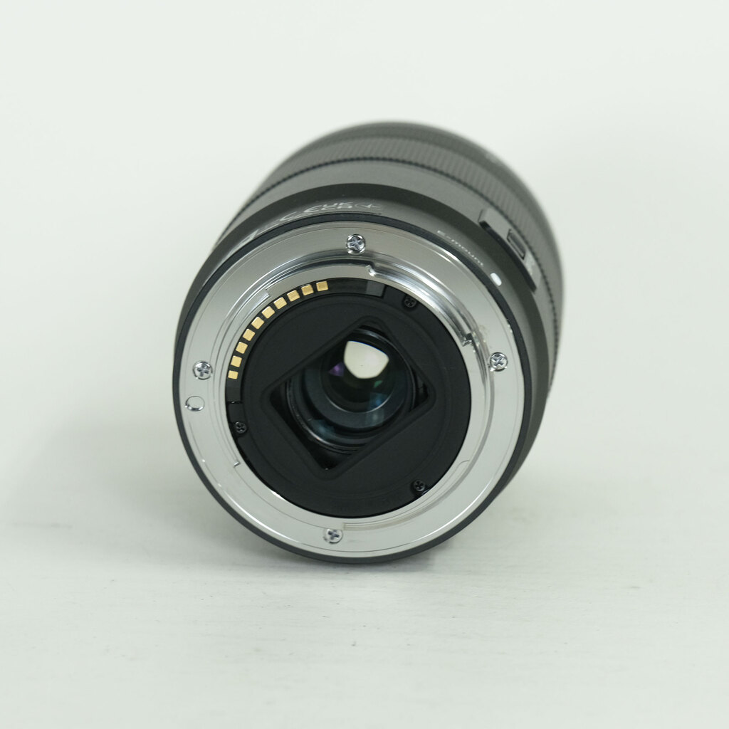 SONY E 18-135mm F3.5-5.6 OSS SEL18135