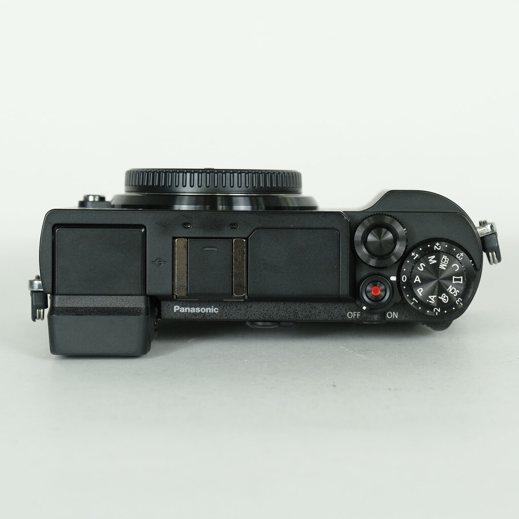 Panasonic LUMIX DC-GX7MK3 ブラックの出品 | ONE SCENE（ワンシーン）