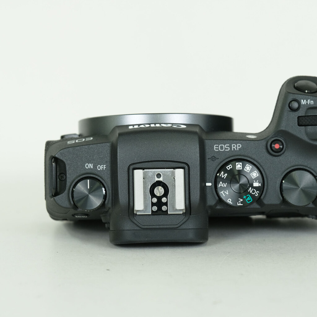 Canon EOS RP Canon EOS RP