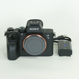 SONY α7 III（ILCE-7M3）