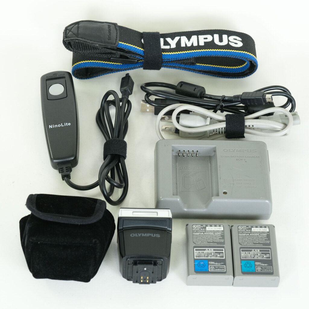 OLYMPUS OM-D E-M5 Mark II