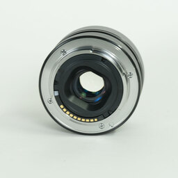 SONY E 35mm F1.8 OSS SEL35F18