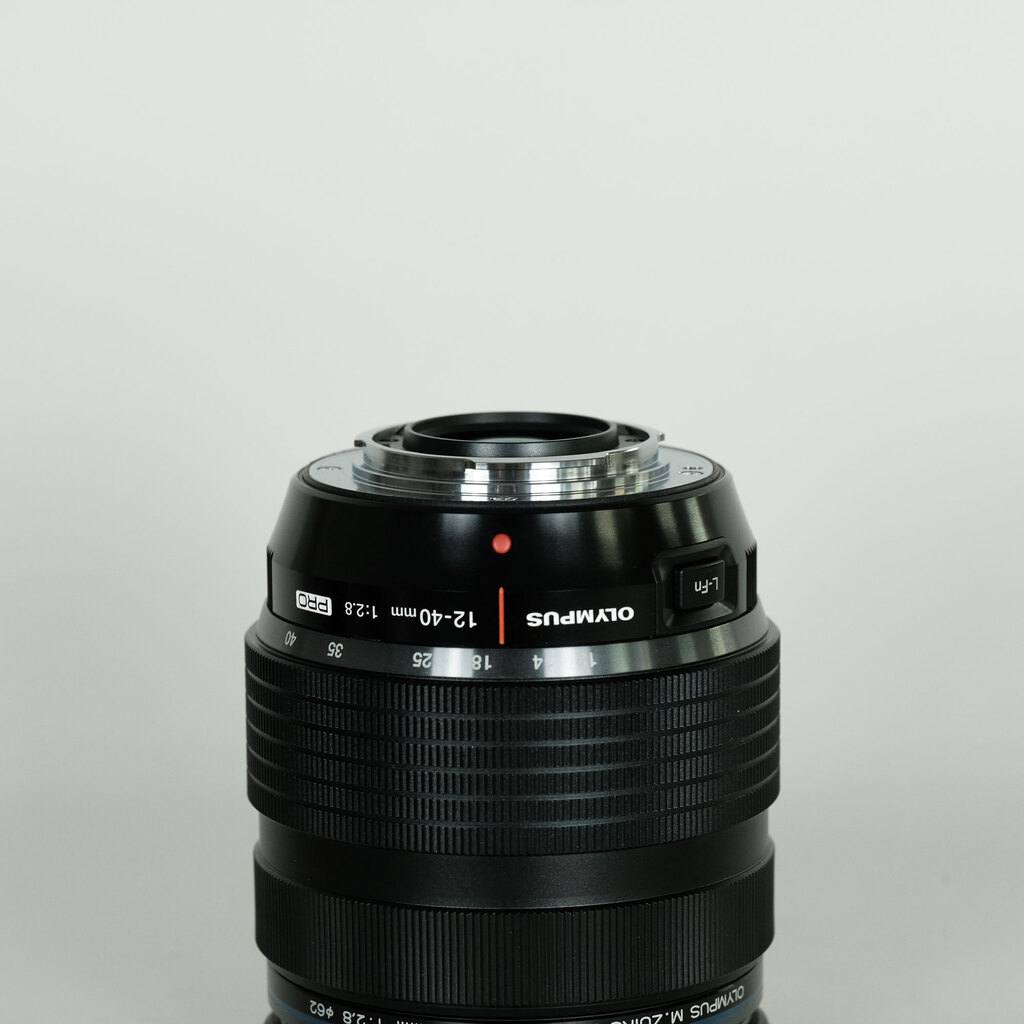OLYMPUS M.ZUIKO DIGITAL ED 12-40mm F2.8 PRO