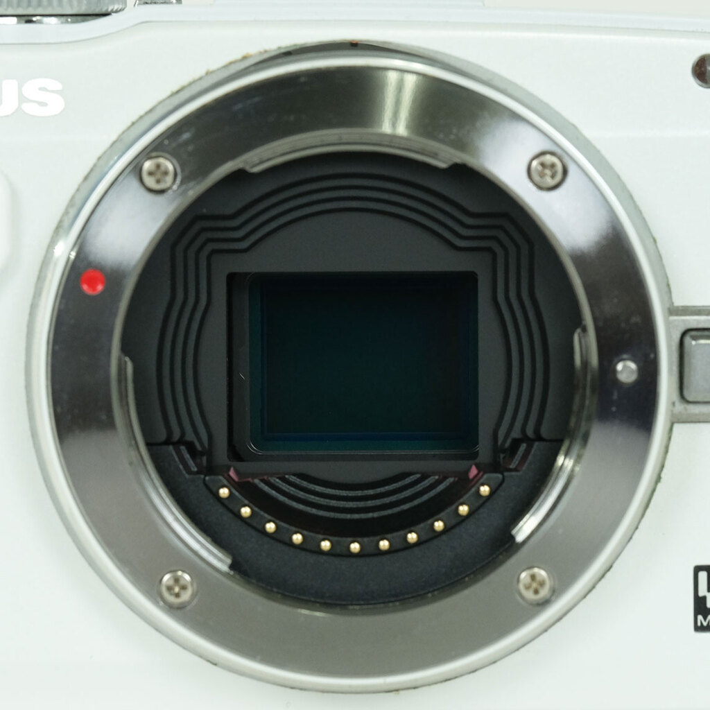 OLYMPUS PEN Lite E-PL6 ボディ ホワイト