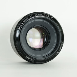 Canon EF50mm F1.8 II Canon EF50mm F1.8 II