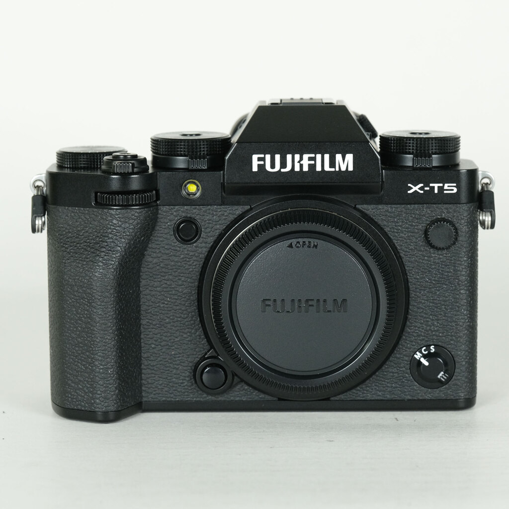 FUJIFILM X-T5 ボディ 日英2言語設定モデル 中古価格比較 - 価格.com