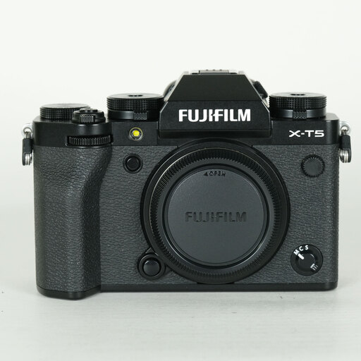 FUJIFILM X-T5