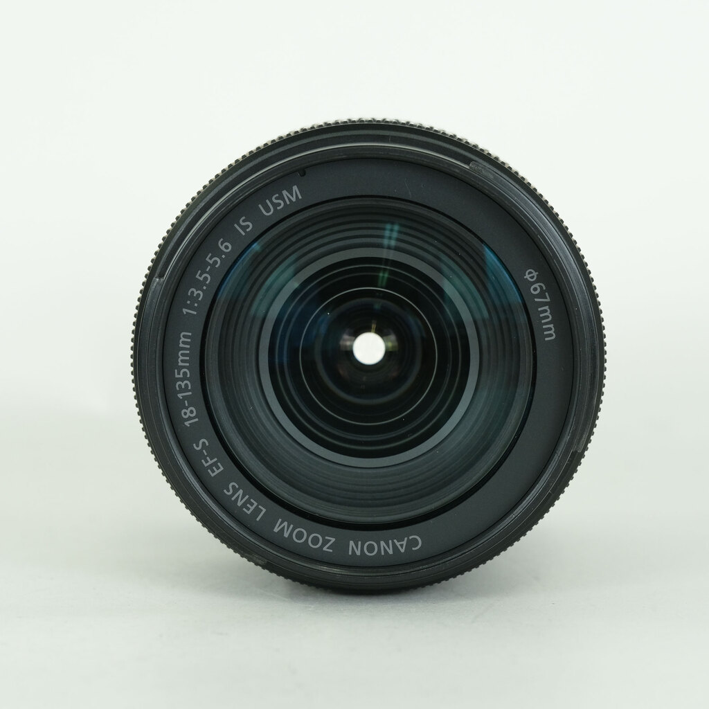 Canon EF-S18-135mm F3.5-5.6 IS USM