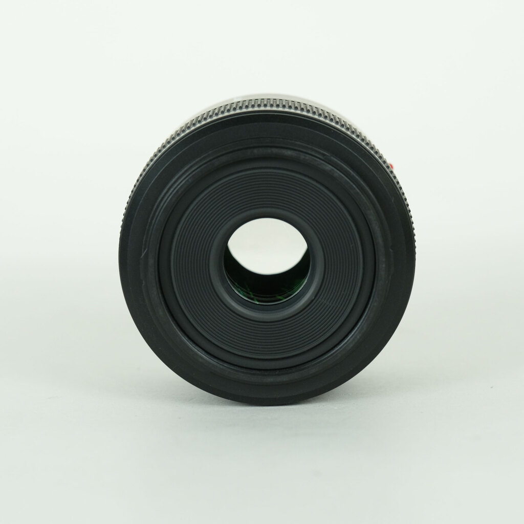 Panasonic LEICA DG MACRO-ELMARIT 45mm F2.8 ASPH. MEGA O.I.S.の出品