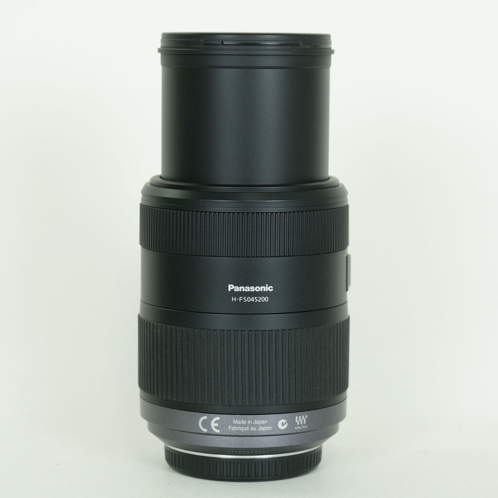 Panasonic LUMIX G VARIO 45-200mm F4.0-F5.6 MEGA O.I.S. H-FS045200 Panasonic LUMIX G VARIO 45-200mm F4.0-F5.6 MEGA O.I.S. H-FS045200