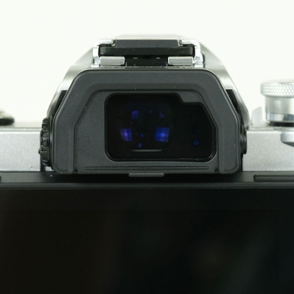 OLYMPUS OM-D E-M10 Mark III