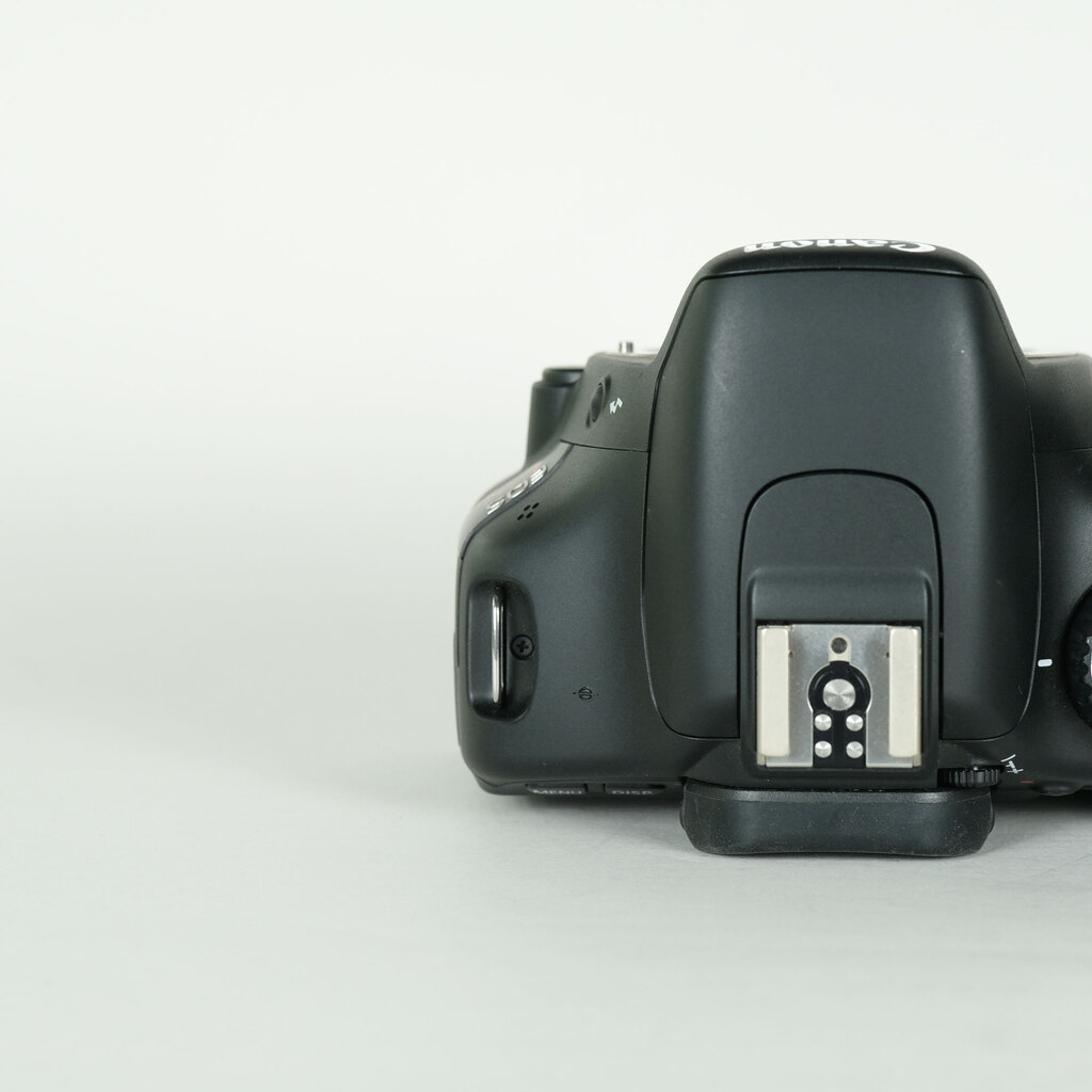 Canon EOS Kiss X4の出品 | ONE SCENE（ワンシーン）