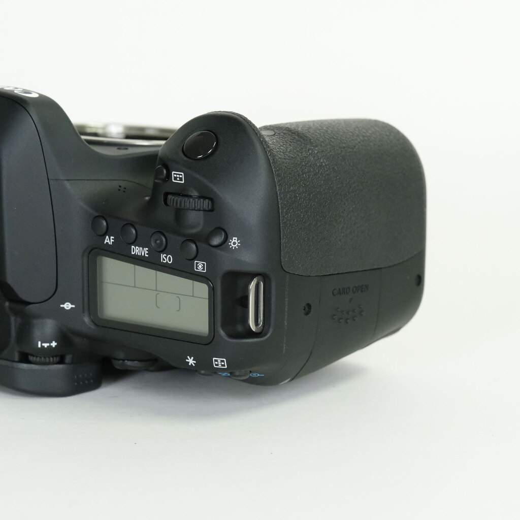 Canon EOS 80D Canon EOS 80D