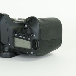 Canon EOS 80D Canon EOS 80D