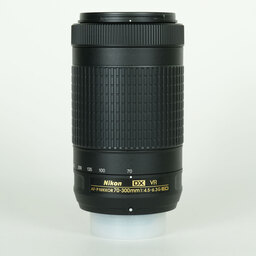 Nikon AF-P DX NIKKOR 70-300mm f/4.5-6.3G ED VR Nikon AF-P DX NIKKOR 70-300mm f/4.5-6.3G ED VR