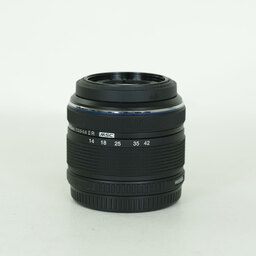 OLYMPUS M.ZUIKO DIGITAL 14-42mm F3.5-5.6IIR ブラック