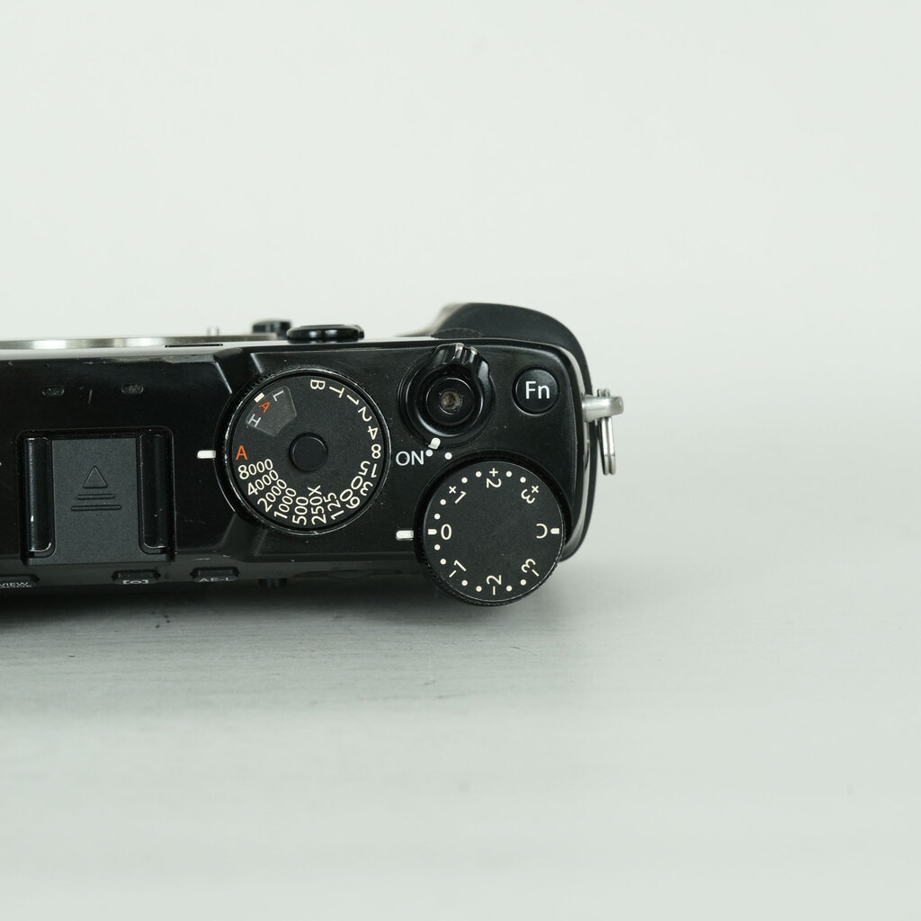 FUJIFILM X-Pro2