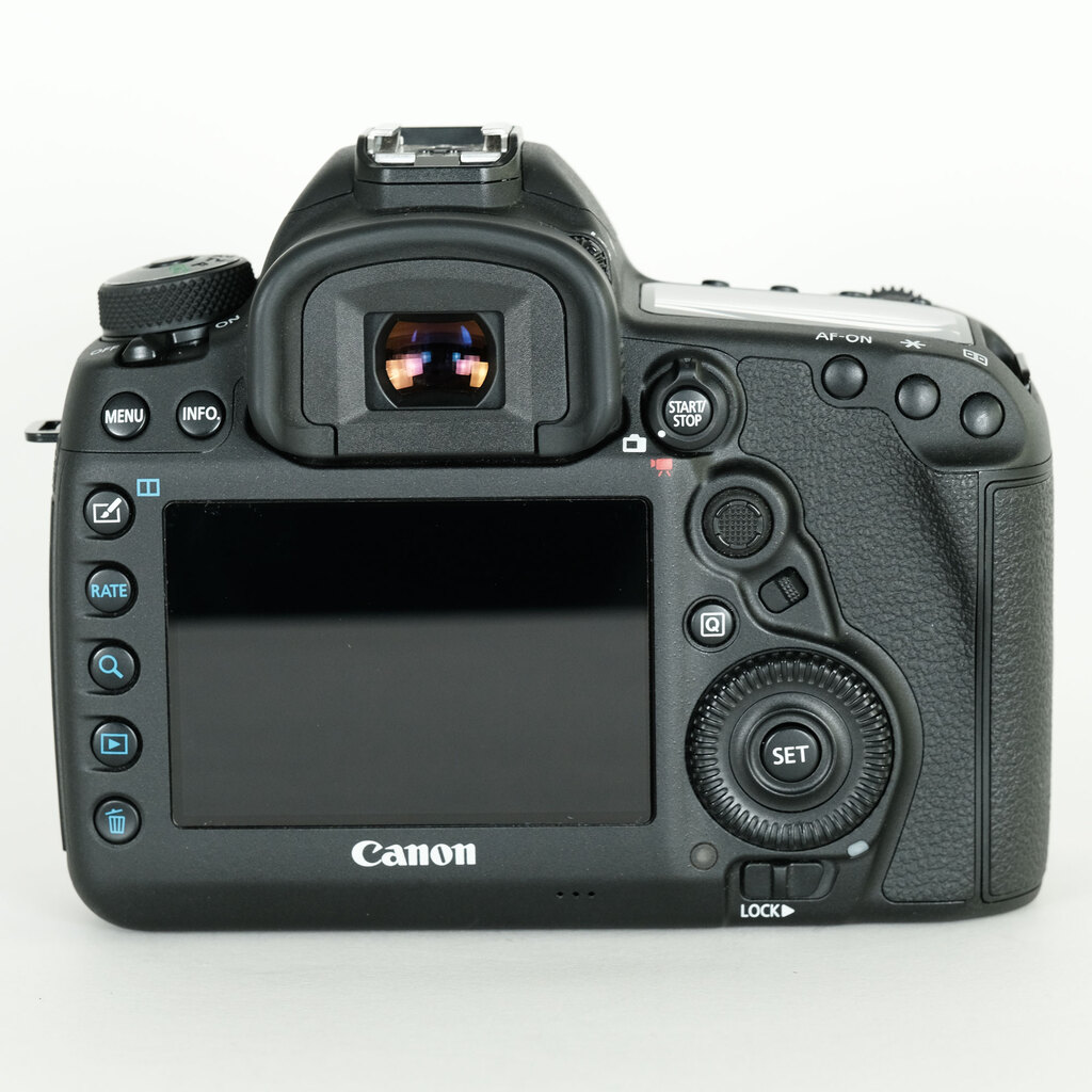 Canon EOS 5D Mark IV