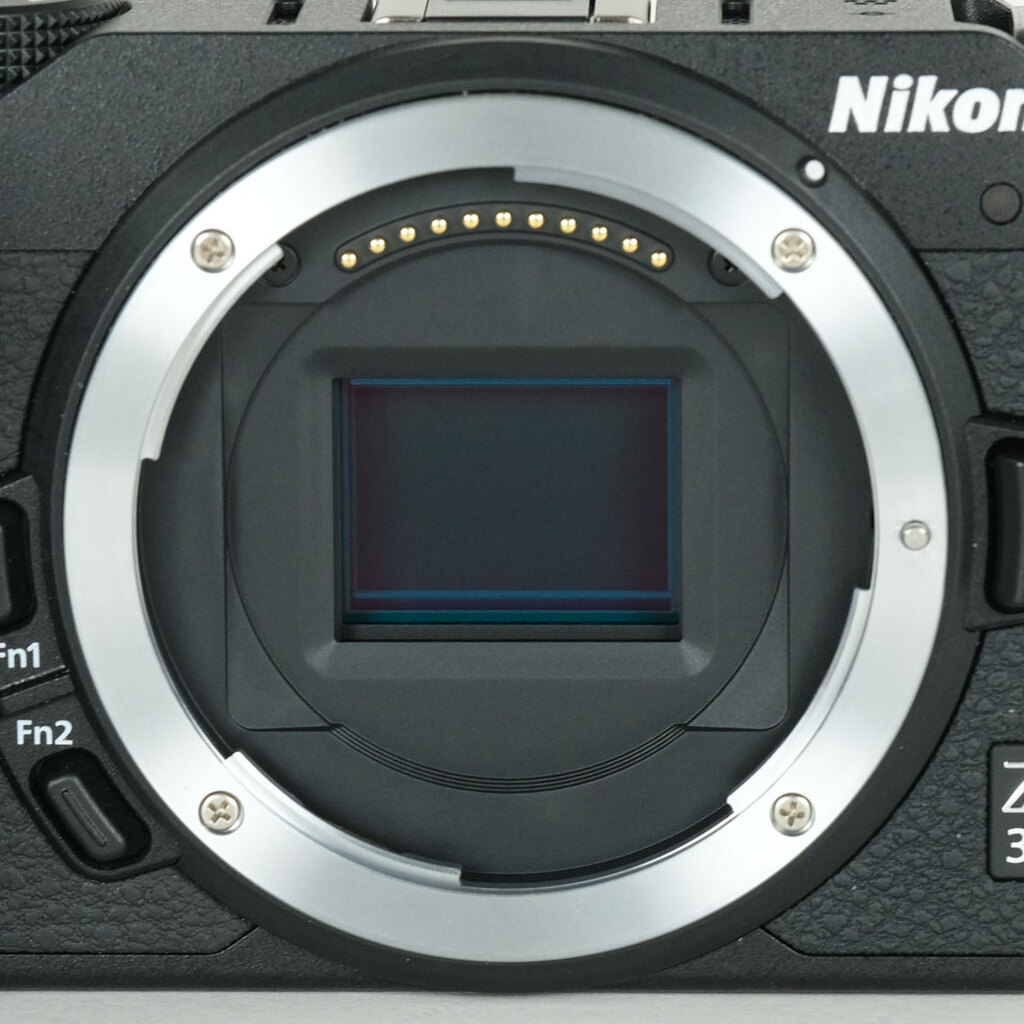 最終値下げ　新品未使用　Nikon Z30 Nikon Z30の出品 | ONE SCENE（ワンシーン）