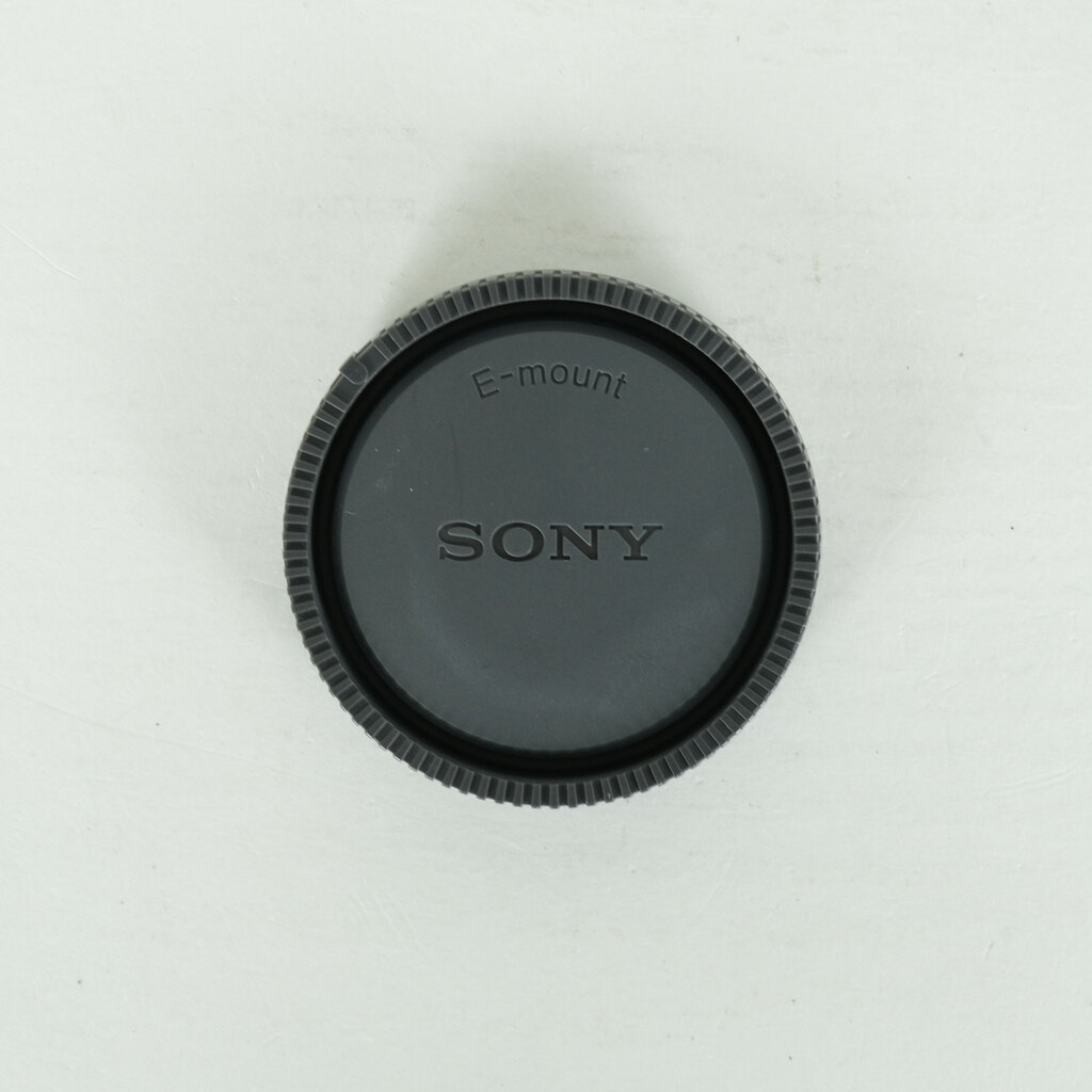 SONY FE 90mm F2.8 Macro G OSS SEL90M28G