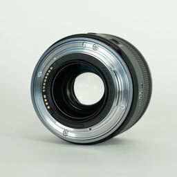 Canon RF35mm F1.8 MACRO IS STM